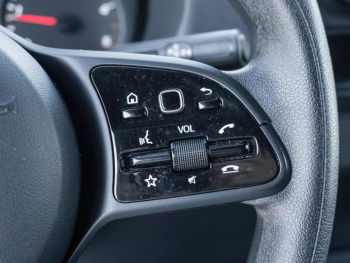 Mercedes-Benz Sprinter 319 CDI Kasten hoch MBUX Navi Kamera