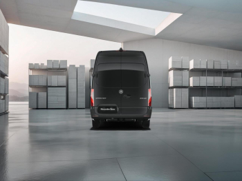 Mercedes-Benz Sprinter 319 CDI Kasten PRO Hochdach Standard LM