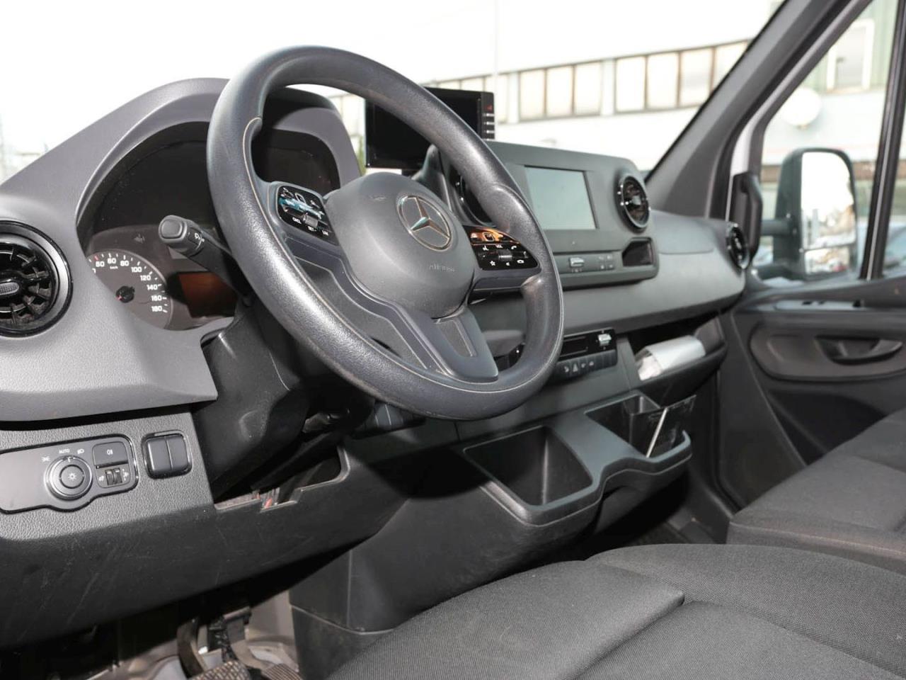 Mercedes-Benz Sprinter 516 CDI Koffer Lang MBUX Klimaanlage