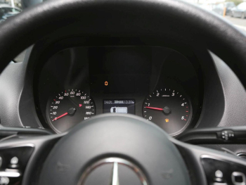 Mercedes-Benz Sprinter 516 CDI Koffer Lang MBUX Klimaanlage