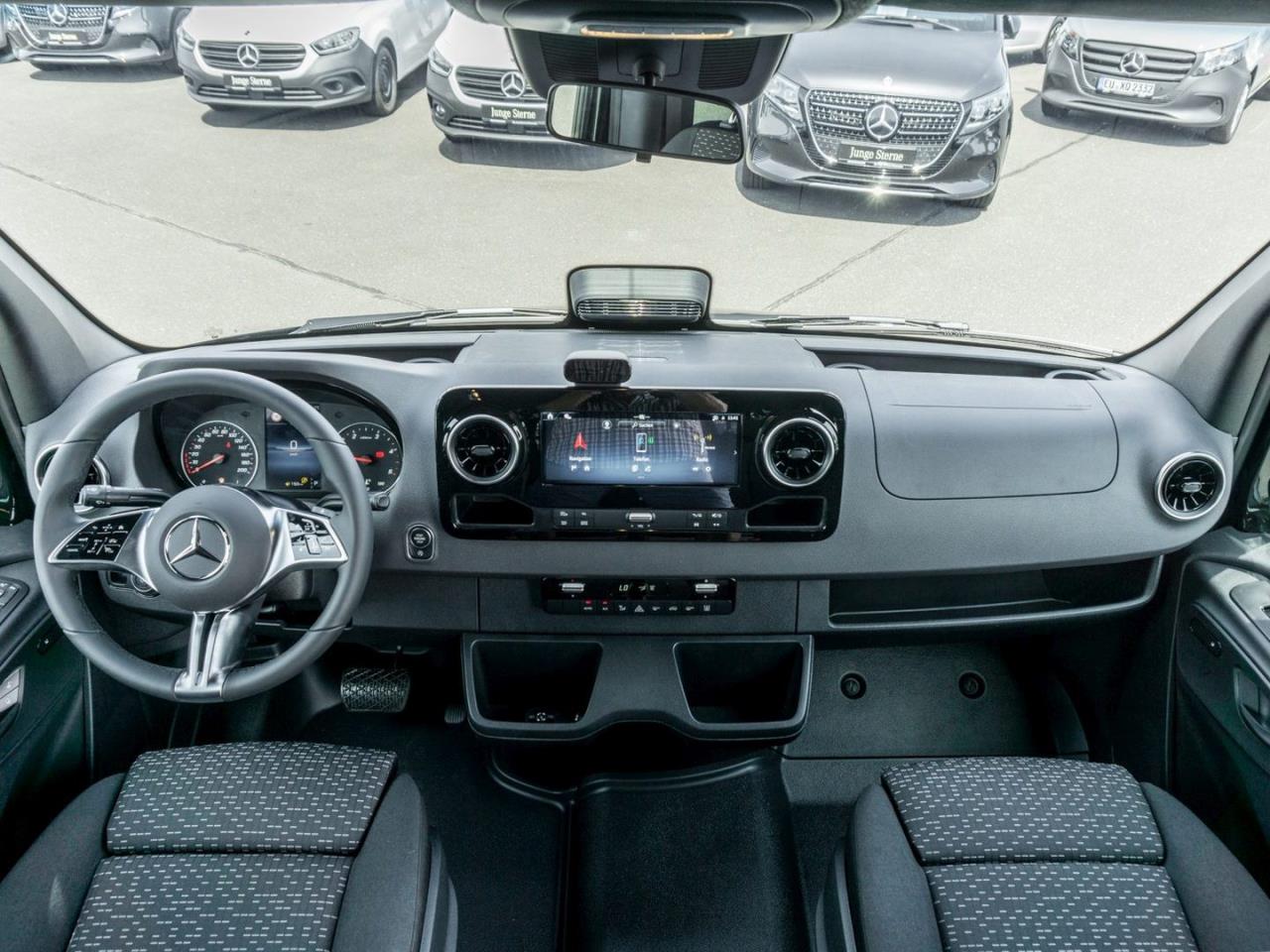 Mercedes-Benz Sprinter Kastenwagen SELECT 319 CDI Standard AHK