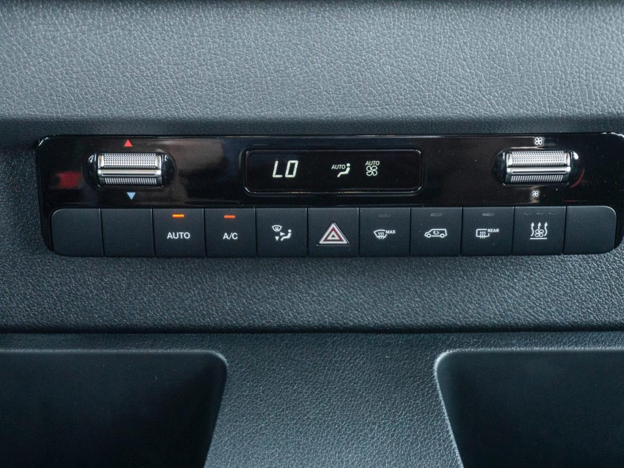 Mercedes-Benz Sprinter Kastenwagen SELECT 319 CDI Standard AHK
