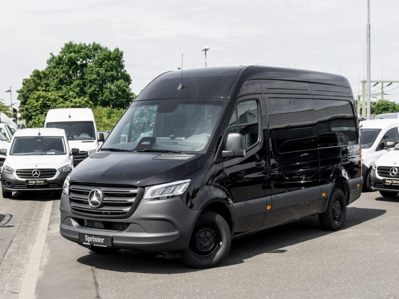 Mercedes-Benz Sprinter Kastenwagen SELECT 319 CDI Standard AHK