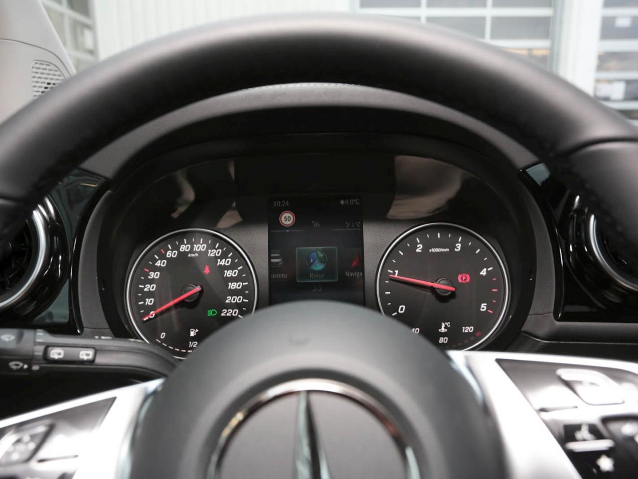 Mercedes-Benz T 180 d PROGRESSIVE Standard Navi Kamera