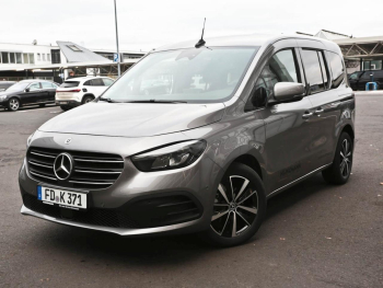 Mercedes-Benz T 180 d PROGRESSIVE Standard Navi Kamera