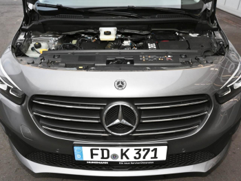 Mercedes-Benz T 180 d PROGRESSIVE Standard Navi Kamera