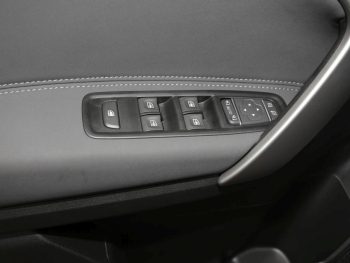 Mercedes-Benz T 180 d PROGRESSIVE Standard Navi Kamera