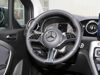 Mercedes-Benz T 180 d PROGRESSIVE Standard Navi Kamera
