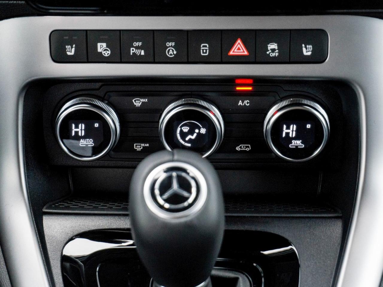 Mercedes-Benz T 180 d PROGRESSIVE Standard MBUX Navi Kamera