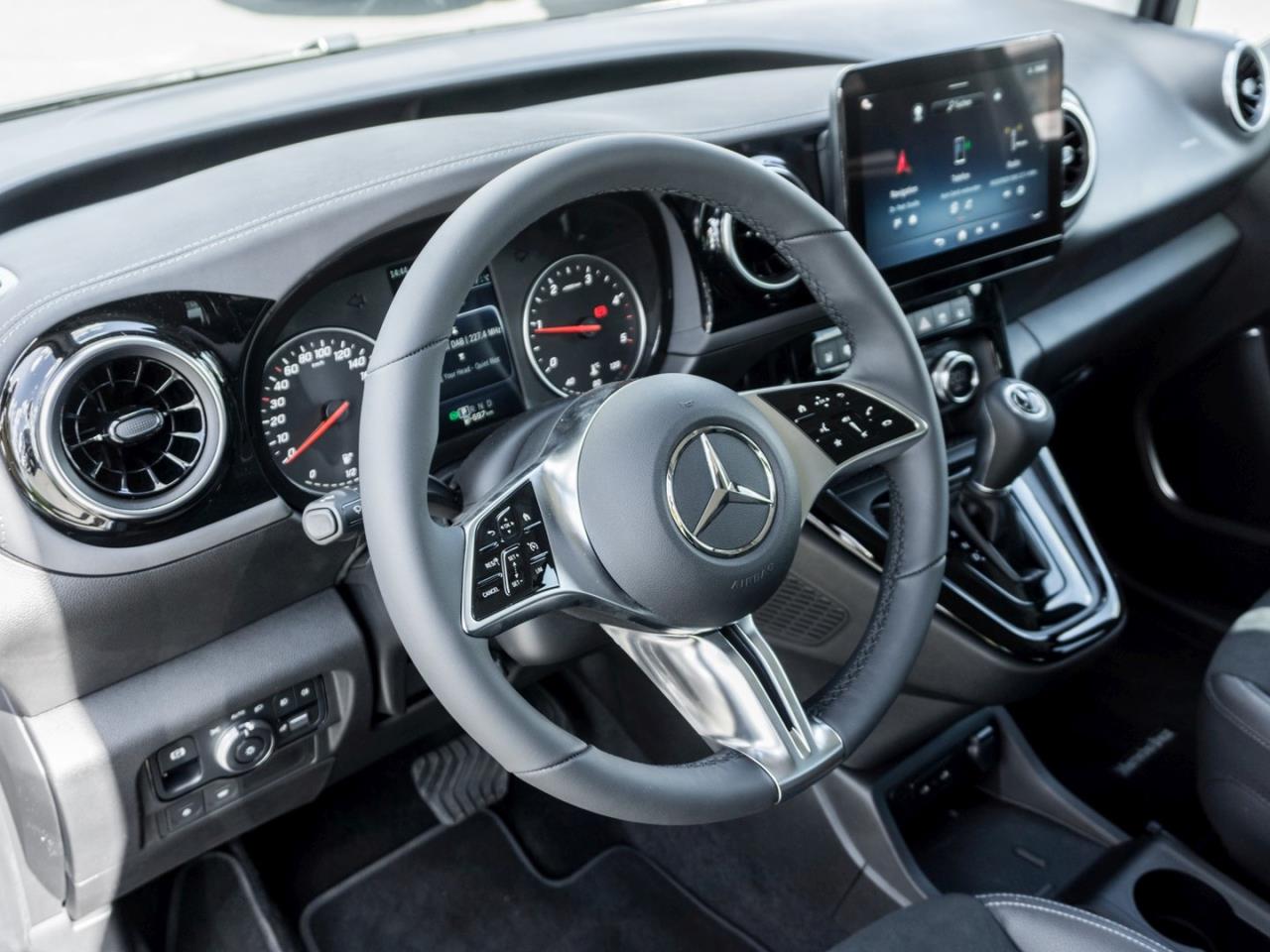 Mercedes-Benz T 180 d PROGRESSIVE Standard MBUXNavi+ Kamera