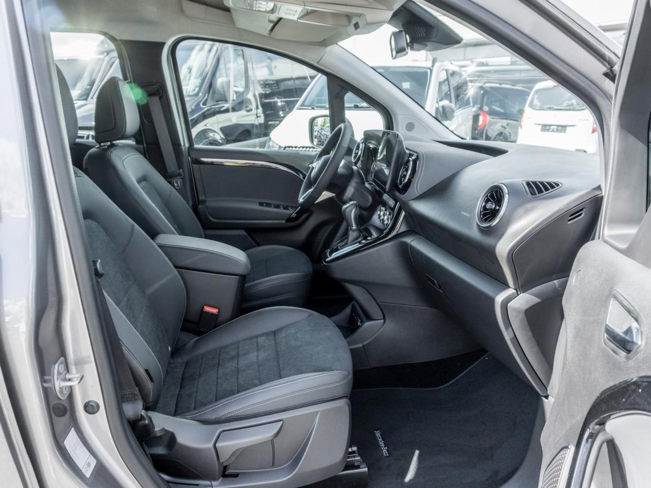 Mercedes-Benz T 180 d PROGRESSIVE Standard MBUXNavi+ Kamera