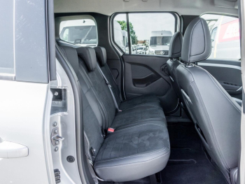 Mercedes-Benz T 180 d Progressive Standard MBUX Navi+ Kamera Totwinkel AHK