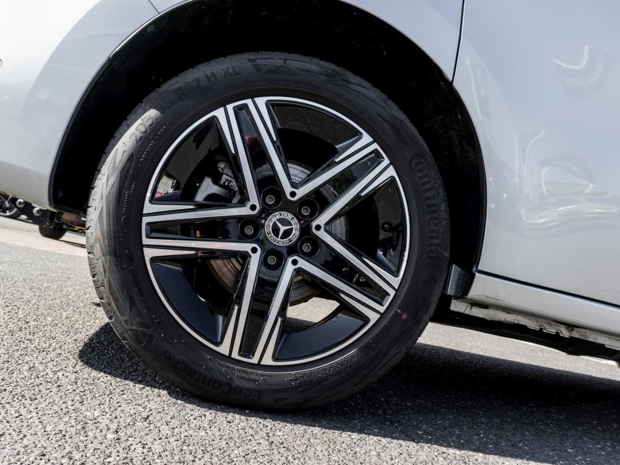 Mercedes-Benz T 180 d Progressive Standard MBUX Navi+ Kamera Totwinkel AHK