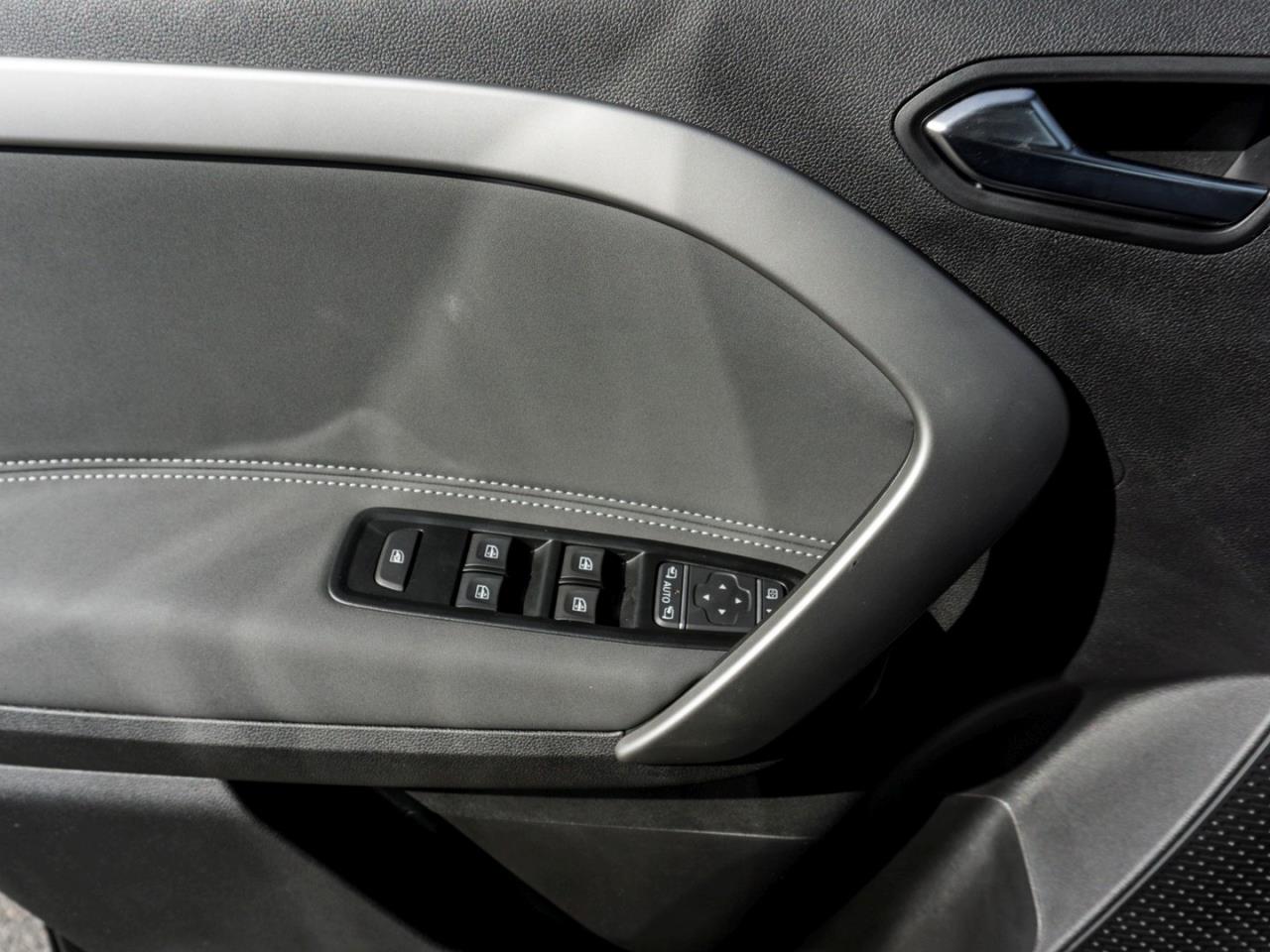 Mercedes-Benz T 180 d PROGRESSIVE Standard Navi Kamera ParkA