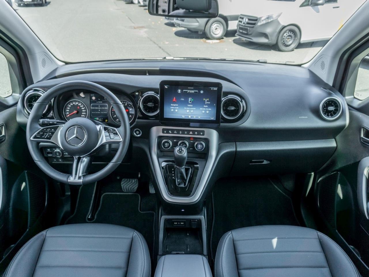 Mercedes-Benz T 180 d Standard Progressive Navi Kamera AHK