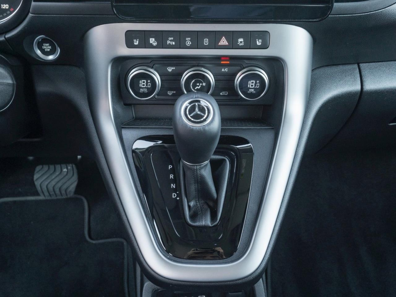 Mercedes-Benz T 180 d Standard Progressive Navi Kamera AHK