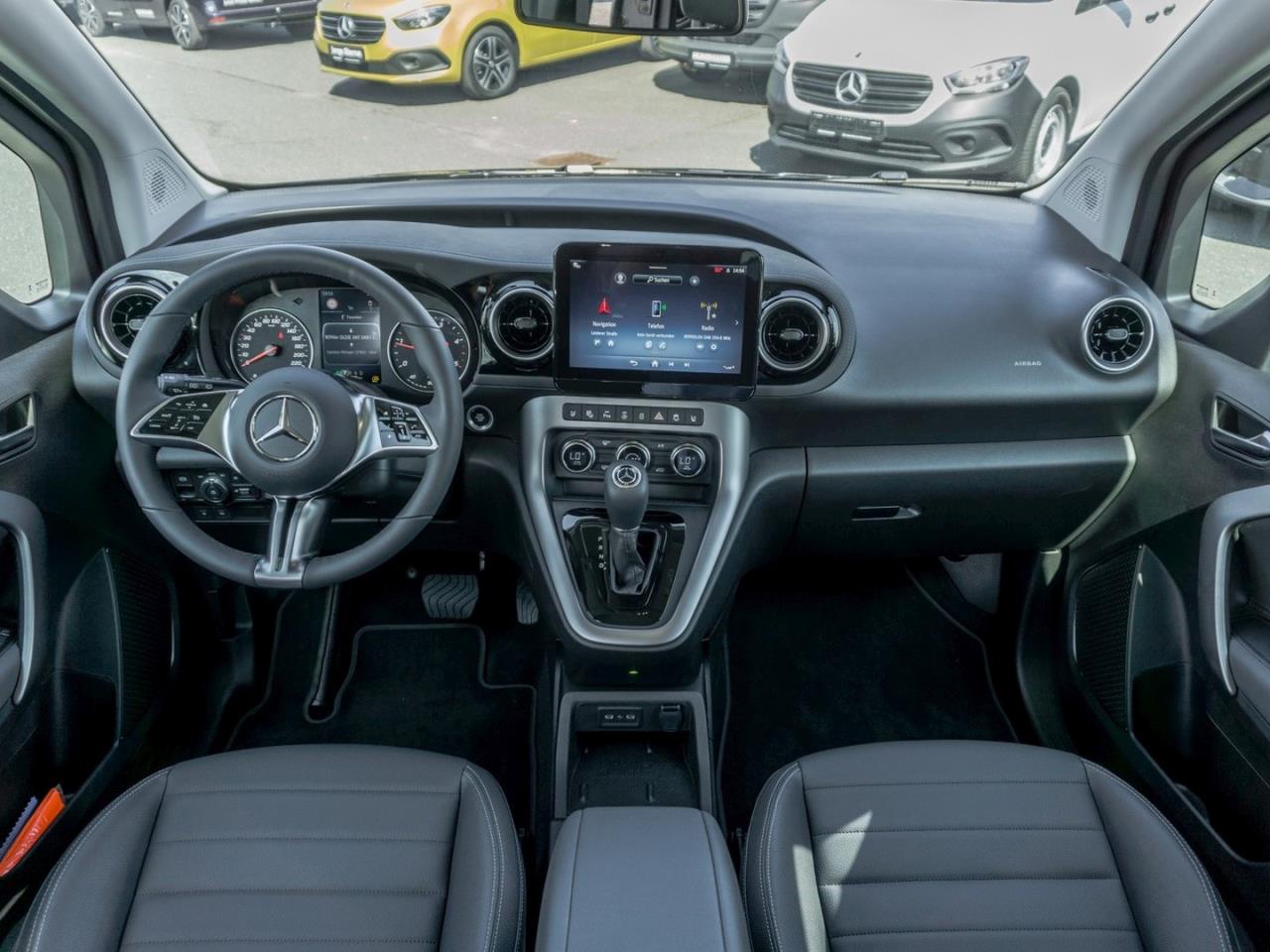 Mercedes-Benz T 180 d Standard Progressive Navi Kamera AHK