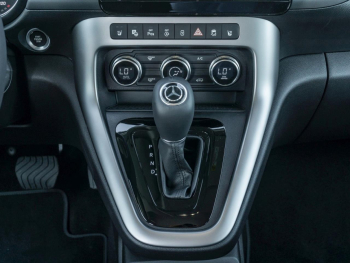 Mercedes-Benz T 180 d Standard Progressive Navi Kamera AHK