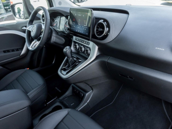 Mercedes-Benz T 180 d Standard Progressive Navi Kamera AHK