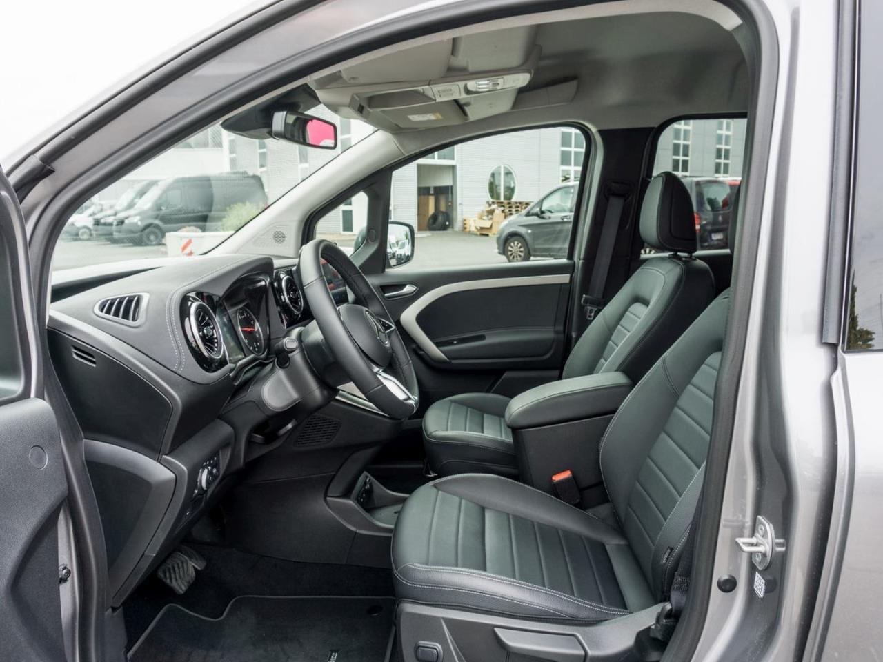 Mercedes-Benz T 180 d Standard Progressive MBUXNavi+ Kamera