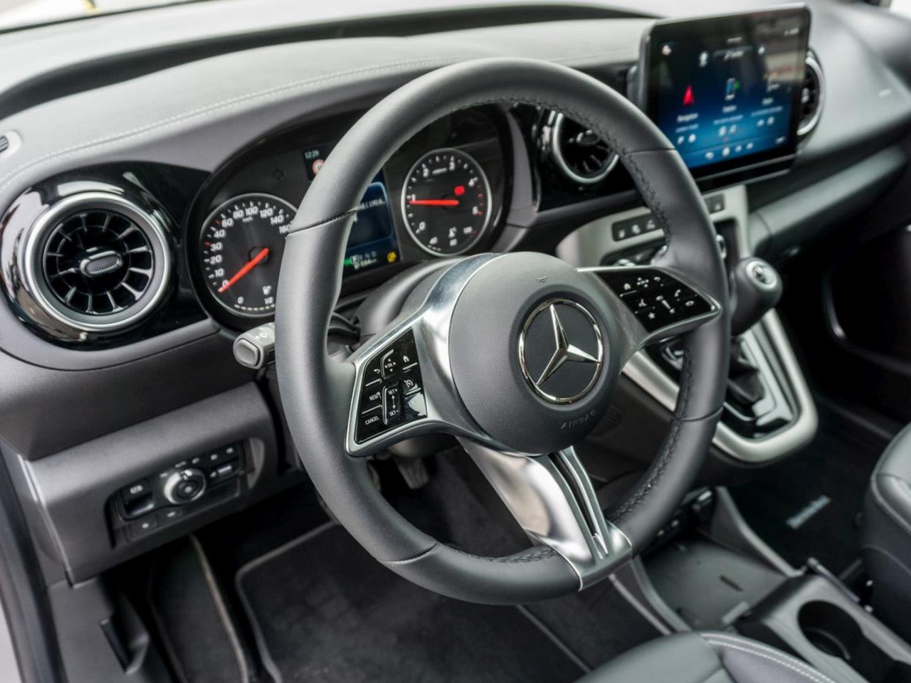 Mercedes-Benz T 180 d Standard Progressive MBUXNavi+ Kamera