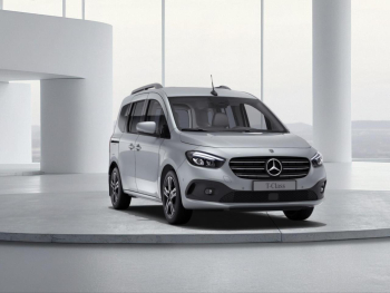 Mercedes-Benz T 180 d Standard MBUX Navi+ Kamera Totwinkel AHK