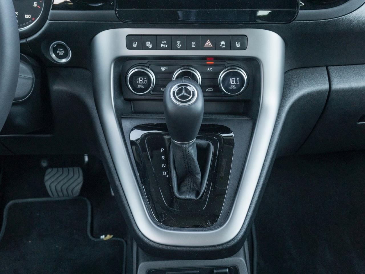 Mercedes-Benz T 180 d Standard Progressive MBUXNavi+ Kamera