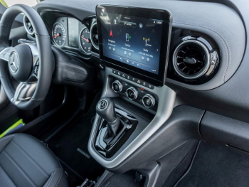 Mercedes-Benz T 180 d Standard Progressive MBUX Navi+ Kamera