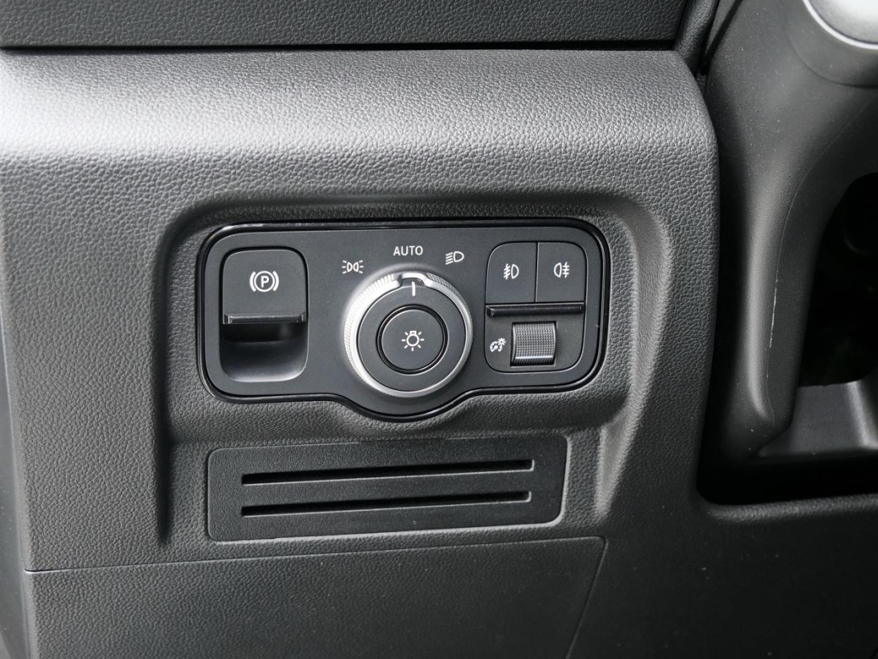 Mercedes-Benz T 180 PROGRESSIVE Standard MBUXNavi+ Kamera