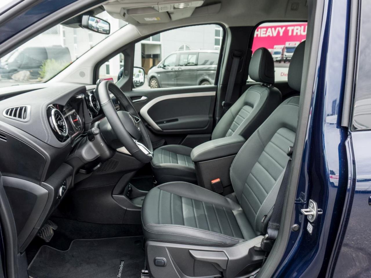 Mercedes-Benz T 180 lang Progressive Kamera Totwinkel ParkA