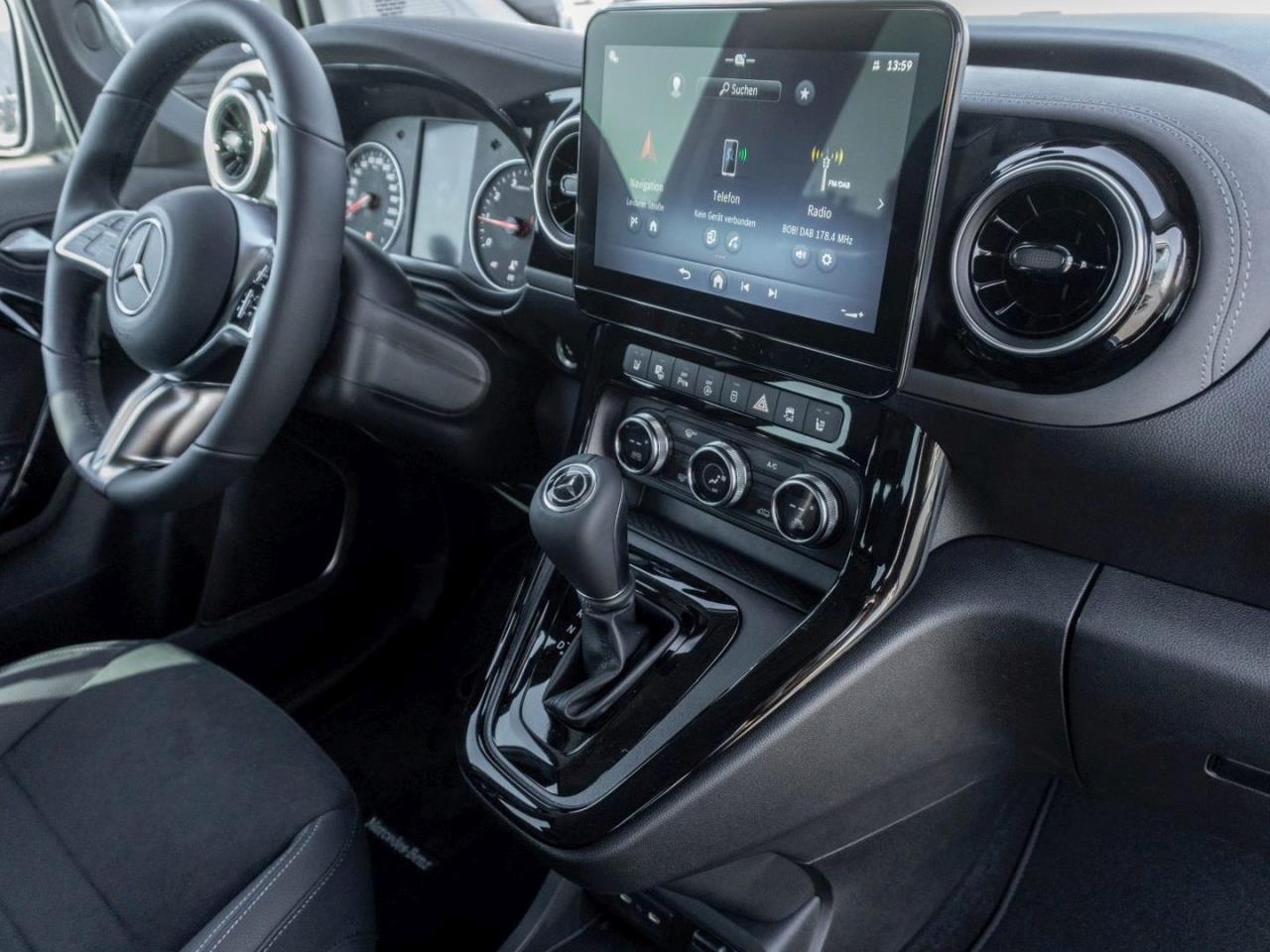 Mercedes-Benz T 180 PROGRESSIVE Lang Navi Kamera Keyless SHZ