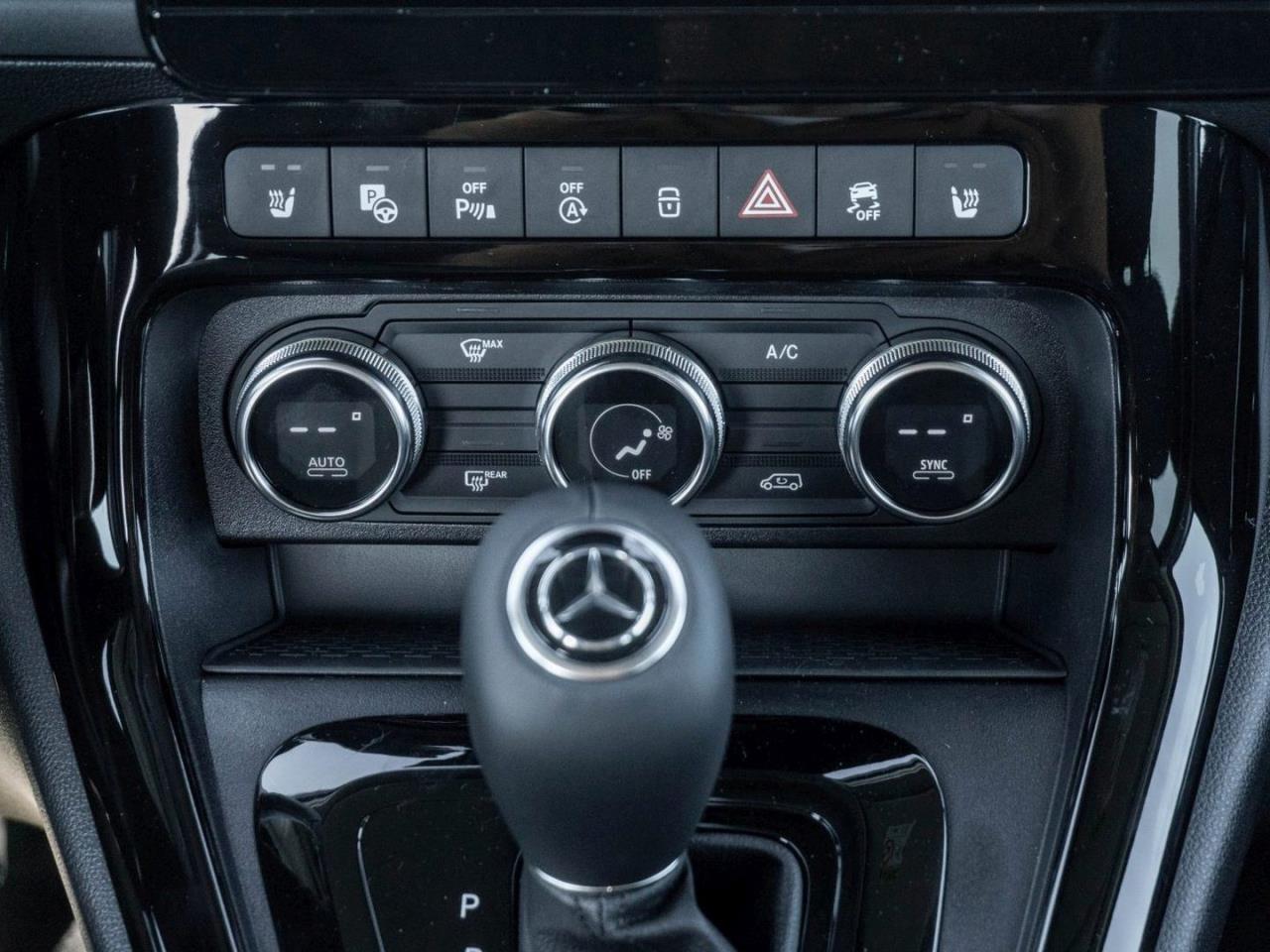 Mercedes-Benz T 180 PROGRESSIVE Lang Navi Kamera Keyless SHZ