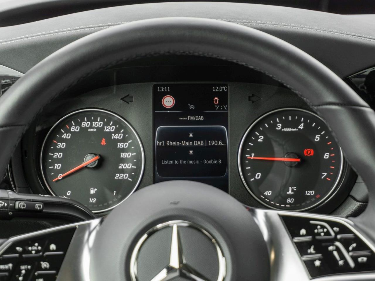 Mercedes-Benz T 180 PROGRESSIVE Lang SHZ AHK Kamera WinterPaket