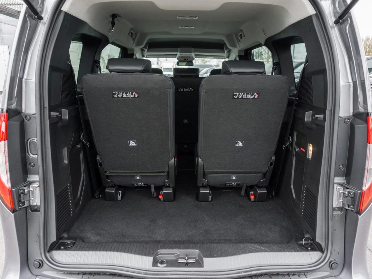 Mercedes-Benz T 180 PROGRESSIVE Lang SHZ AHK Kamera WinterPaket