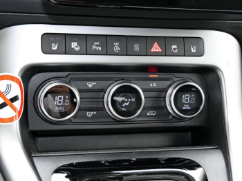 Mercedes-Benz T 180 PROGRESSIVE Lang Keyless Navi Kamera Klima