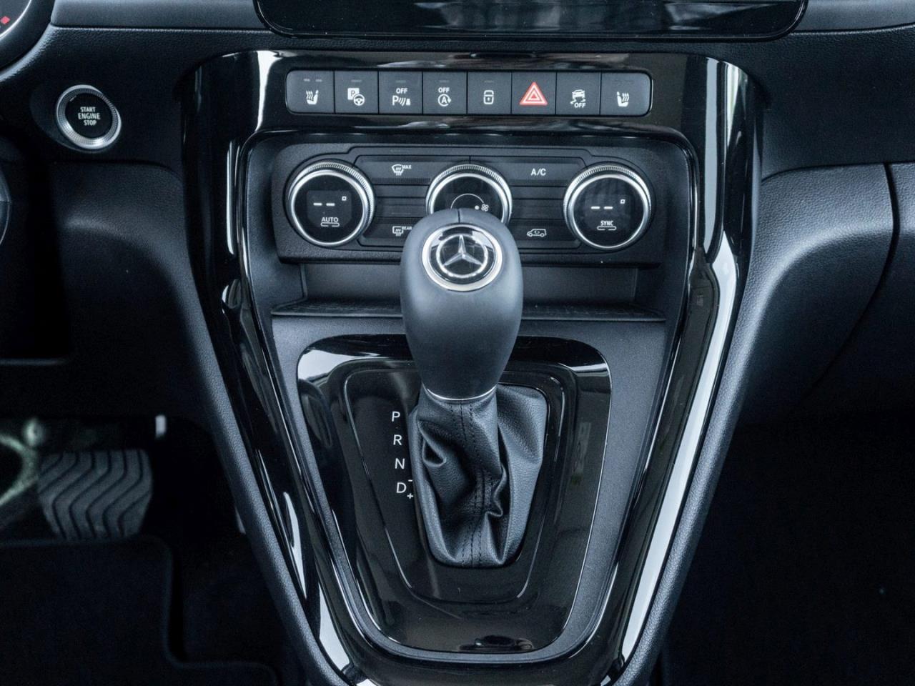 Mercedes-Benz T 180 PROGRESSIVE Lang Progressive Kamera Keyless