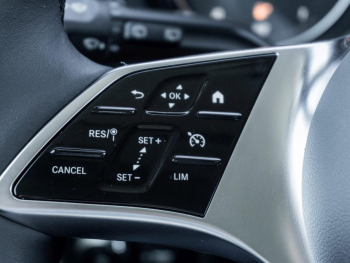 Mercedes-Benz T 180 PROGRESSIVE Lang Progressive Kamera Keyless