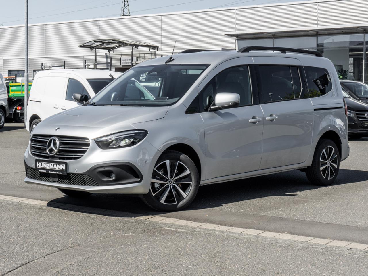 Mercedes-Benz T-Klasse T 180 PROGRESSIVE Lang Van / Kleinbus helvinsilber metallic