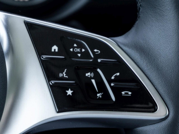 Mercedes-Benz T 180 PROGRESSIVE Lang Progressive Kamera Keyless