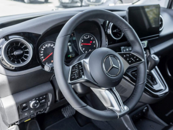 Mercedes-Benz T 180 PROGRESSIVE Lang Progressive Kamera Keyless