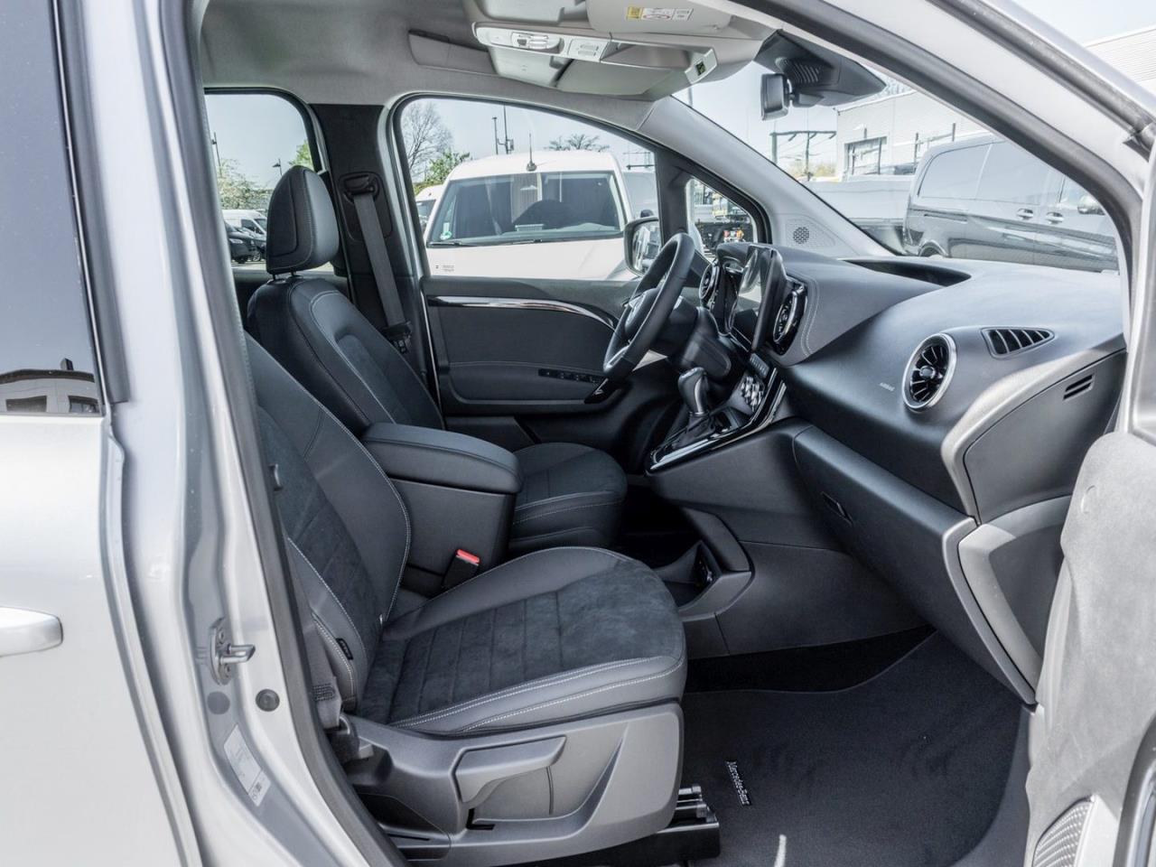 Mercedes-Benz T 180 PROGRESSIVE Lang Progressive Kamera Keyless