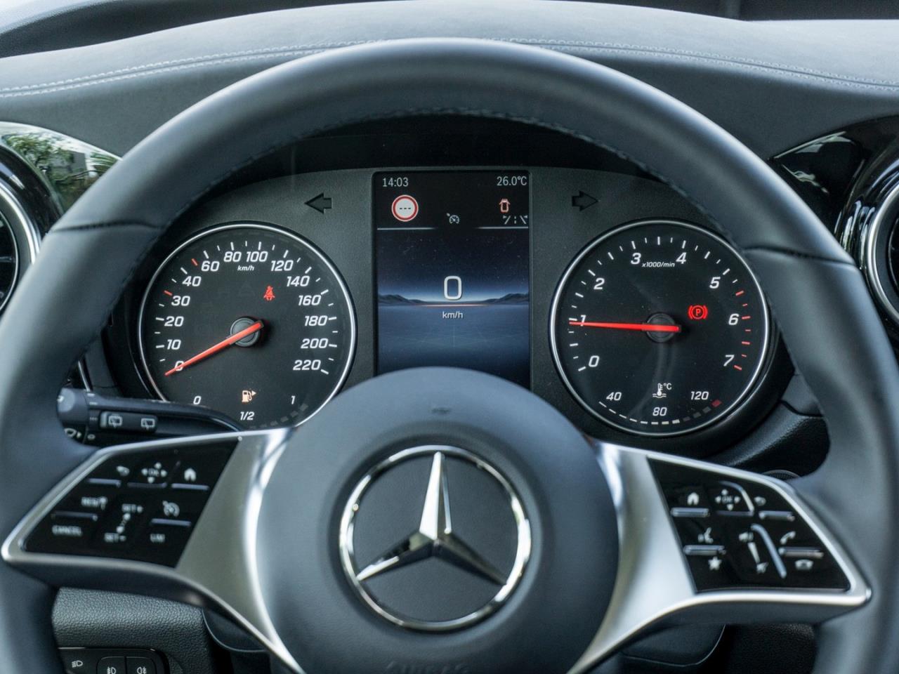 Mercedes-Benz T 180 Progressive lang Kamera Navi ParkA