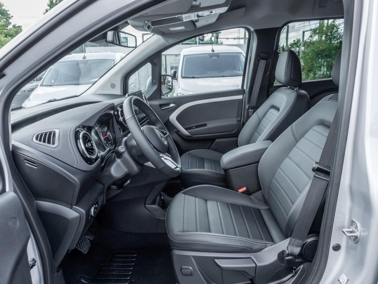 Mercedes-Benz T 180 Progressive lang Kamera Navi ParkA
