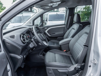 Mercedes-Benz T 180 Progressive lang Kamera Navi ParkA