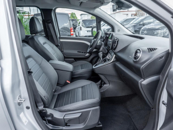 Mercedes-Benz T 180 Progressive lang Kamera Navi ParkA