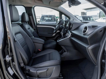 Mercedes-Benz T 180 PROGRESSIVE Lang Navi Kamera Keyless AHK