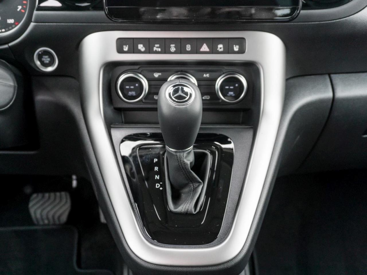 Mercedes-Benz T 180 PROGRESSIVE Lang MBUXNavi+Kamera AHK