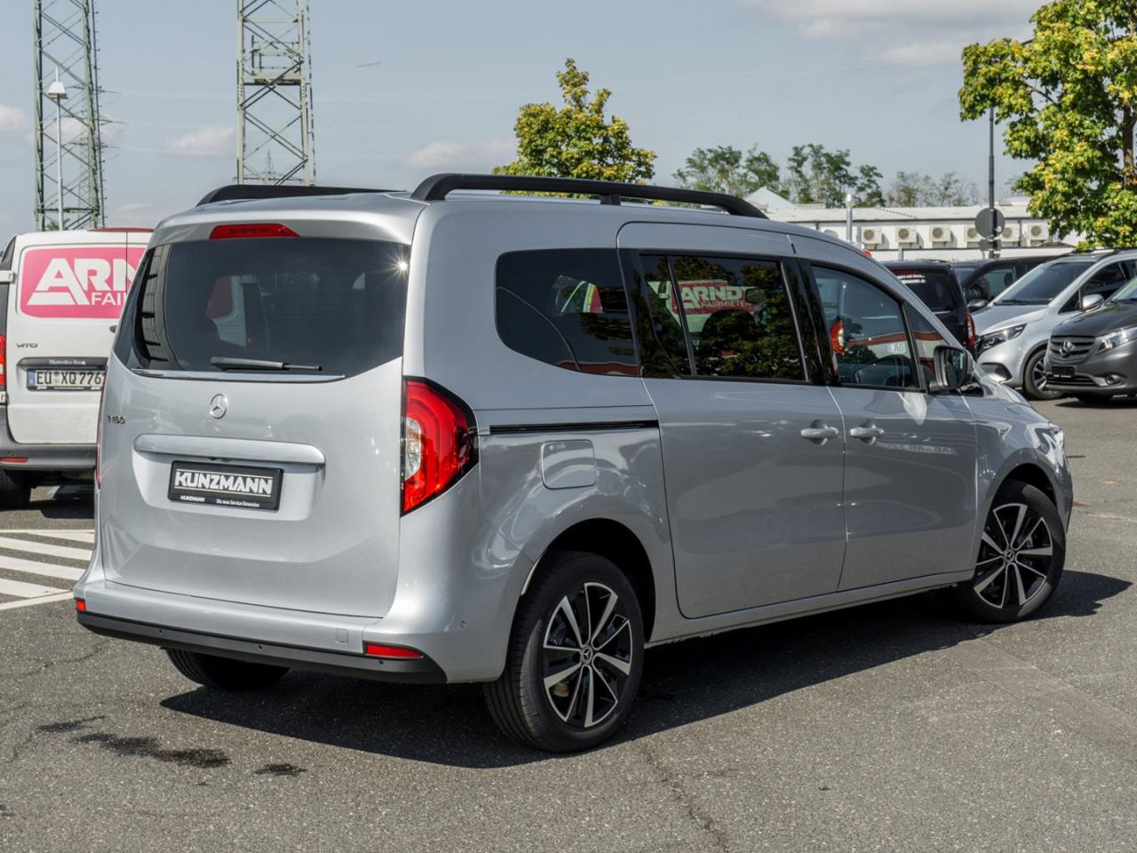 Mercedes-Benz T-Klasse T 180 lang Kamera Navi ParkA SpurA
