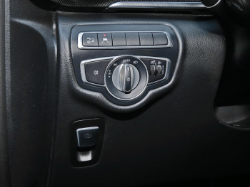 Mercedes-Benz V 220 d 4M Edition kompakt MBUX-Navi Totwinkel