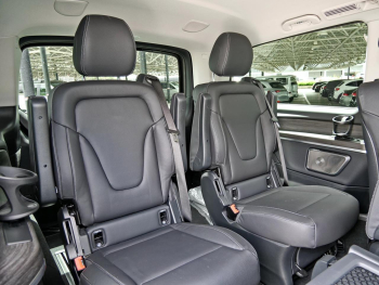 Mercedes-Benz V 220 d AVANTGARDE Lang Navi Distronic Burmester